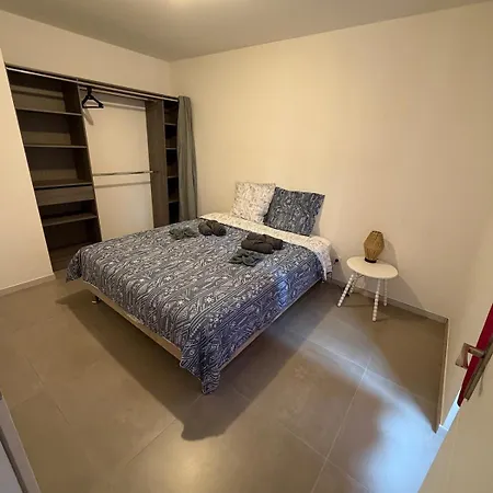 T2 Spacieux Centre Apartament *