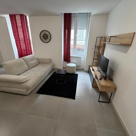 Le 41 - Suite T2 Climatisee - Spacieuse & Centrale Vienne (Isere)